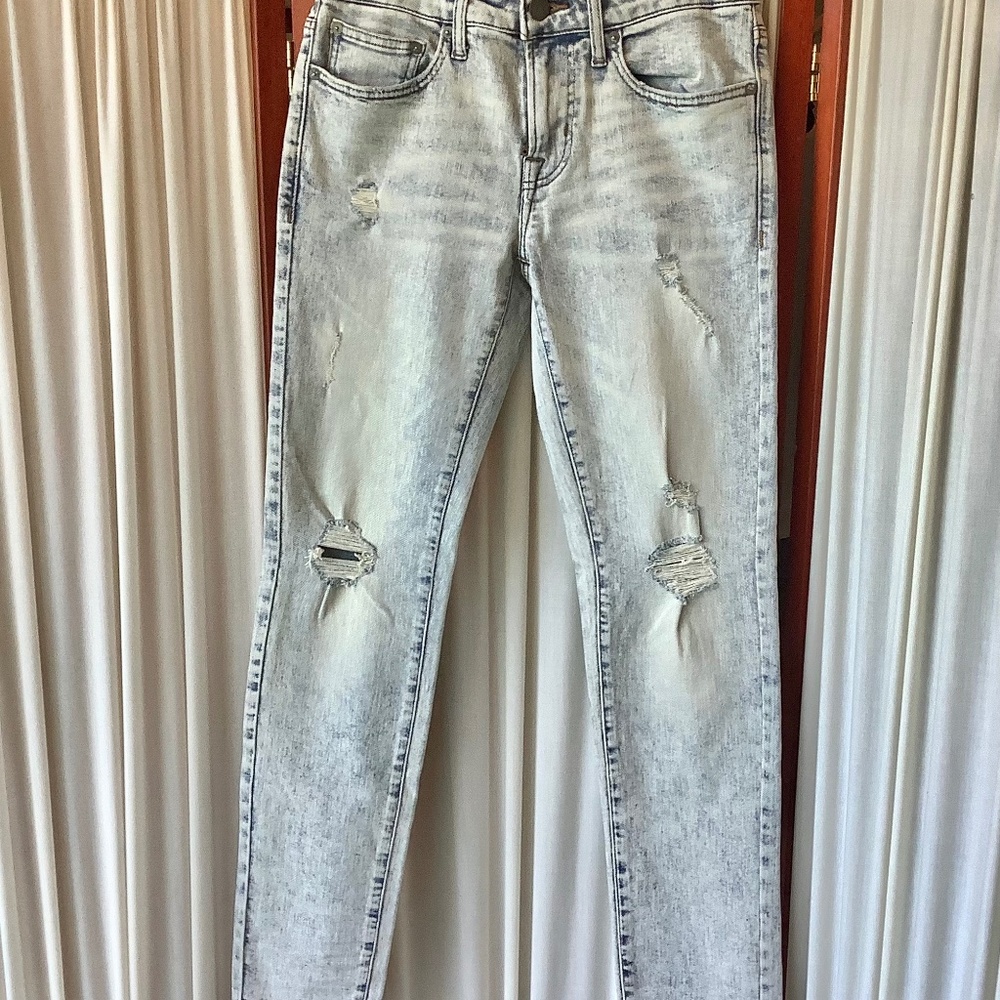 American Eagle Women’s Distressed Denim Jeans Flex Stretch Size 28x32
